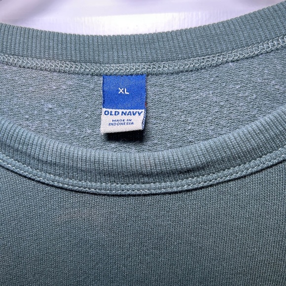 Old Navy Green Ruffled Sweatshirt with Long Sleeves - Picture 2 of 3